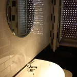 Interno 10 Syracuse