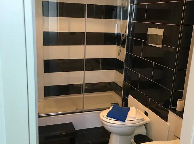 Interno 10 锡拉库扎