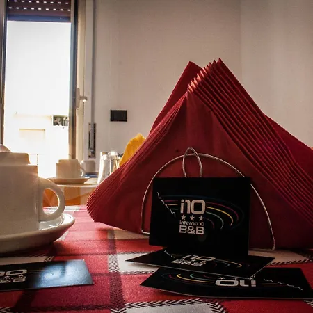 Interno 10 Couette-café 3*